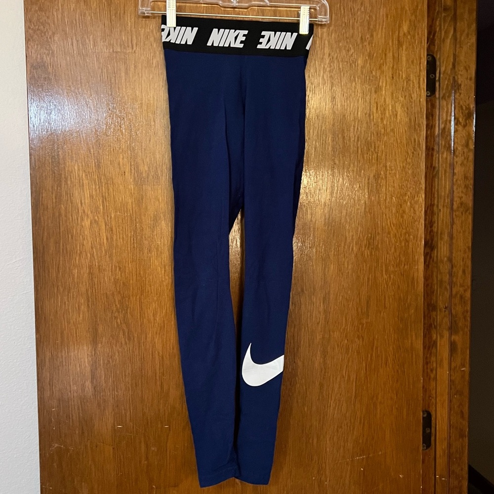 Nike cotton / spandex blend leggings